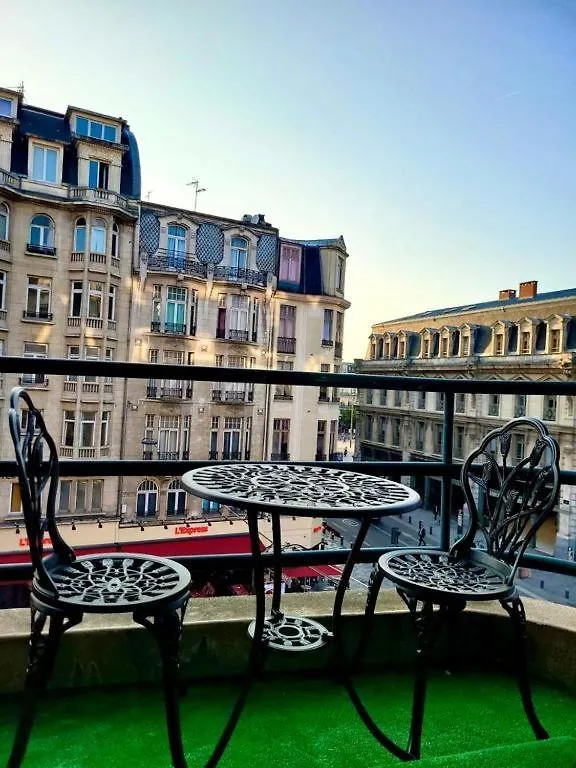 הקונטקטים של Appartement Gare Lille Flandres